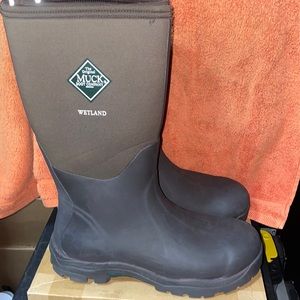 Muck Wetland boots